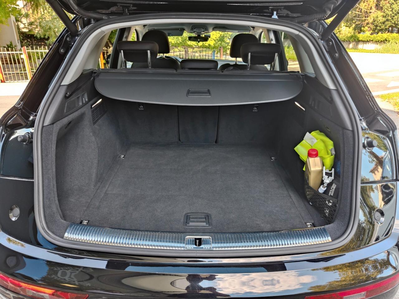 Audi Q5 2.0 TDI quattro S tronic Business