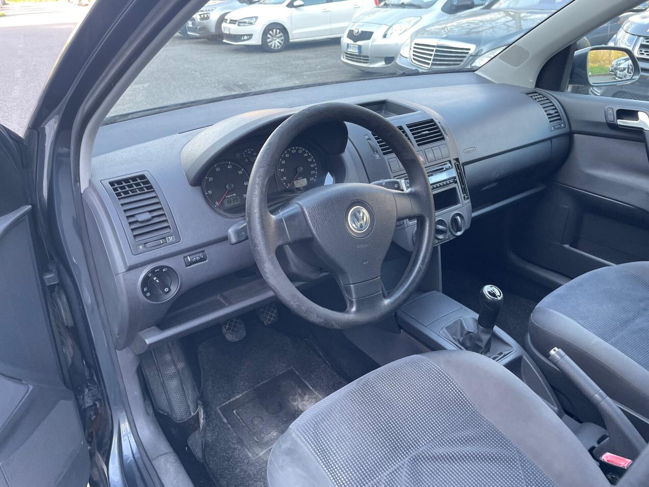 Volkswagen Polo 1.2/60CV 5p. Trendline*Neopatentati*