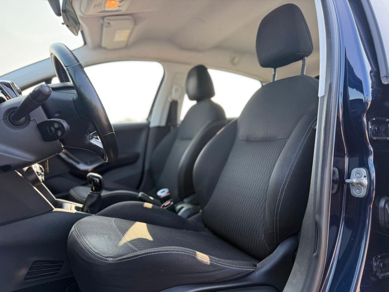 Peugeot 208 BlueHDi 75 5 porte Allure