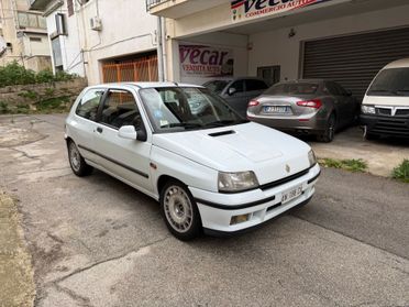 Renault Clio 1.8i 16v cat 3 porte