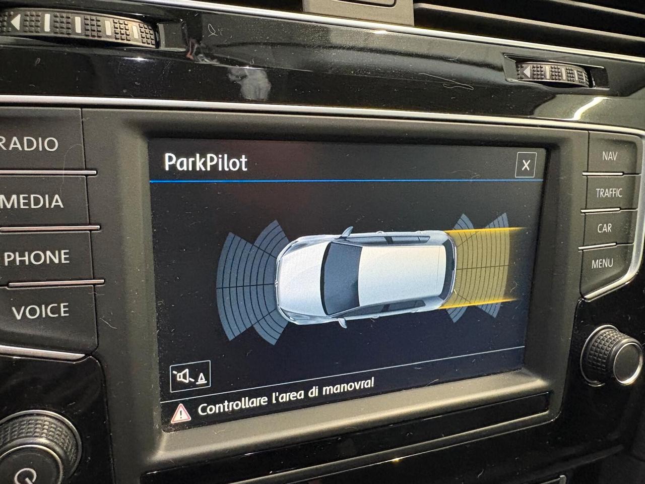 Volkswagen Golf HIGHLINE 1.4 TSI DSG 5p. BMT UNICO PR.