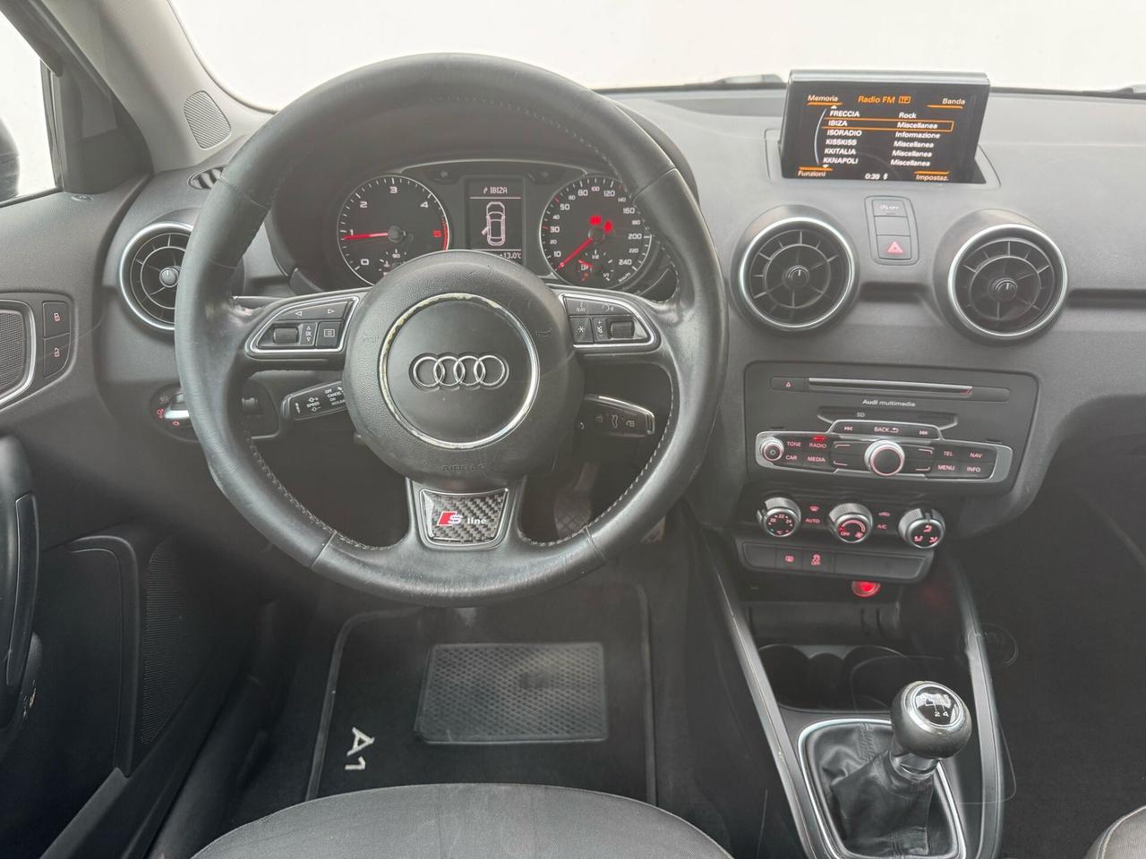 AUDI A1 SPB 1.6 TDI 116cv 2016!!! S-LINE!!!