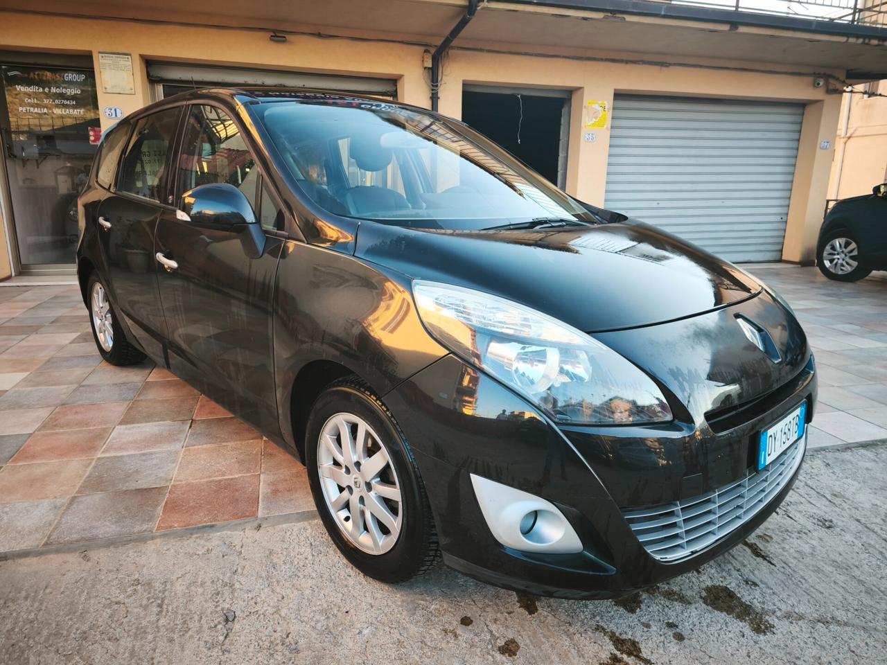 Renault Scenic Grand Scénic 7 Posti 1.9 dCi anche Noleggio