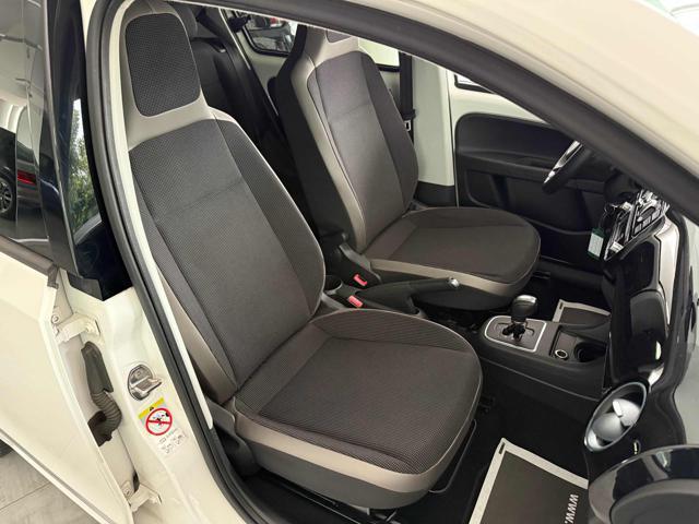 VOLKSWAGEN up! 1.0 75 CV 5 porte move up! Automatica