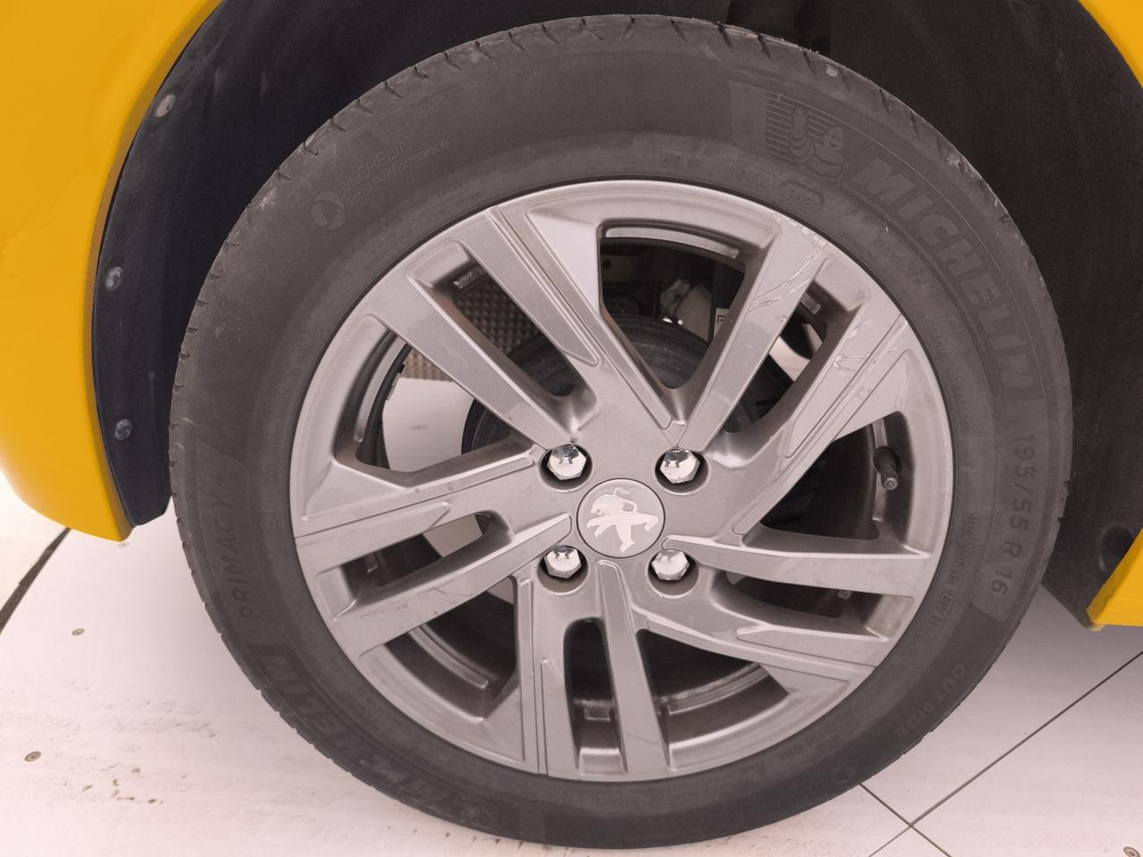 PEUGEOT 208 II 2019 - 208 1.2 puretech Allure Pack s&s 75cv