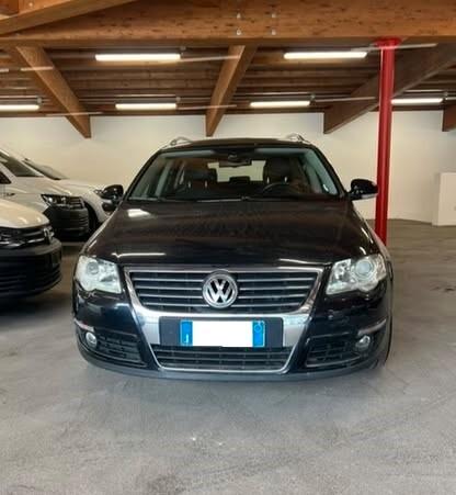 Volkswagen Passat VW Passat 2.0 TDI Highline 140PS Neopatentati