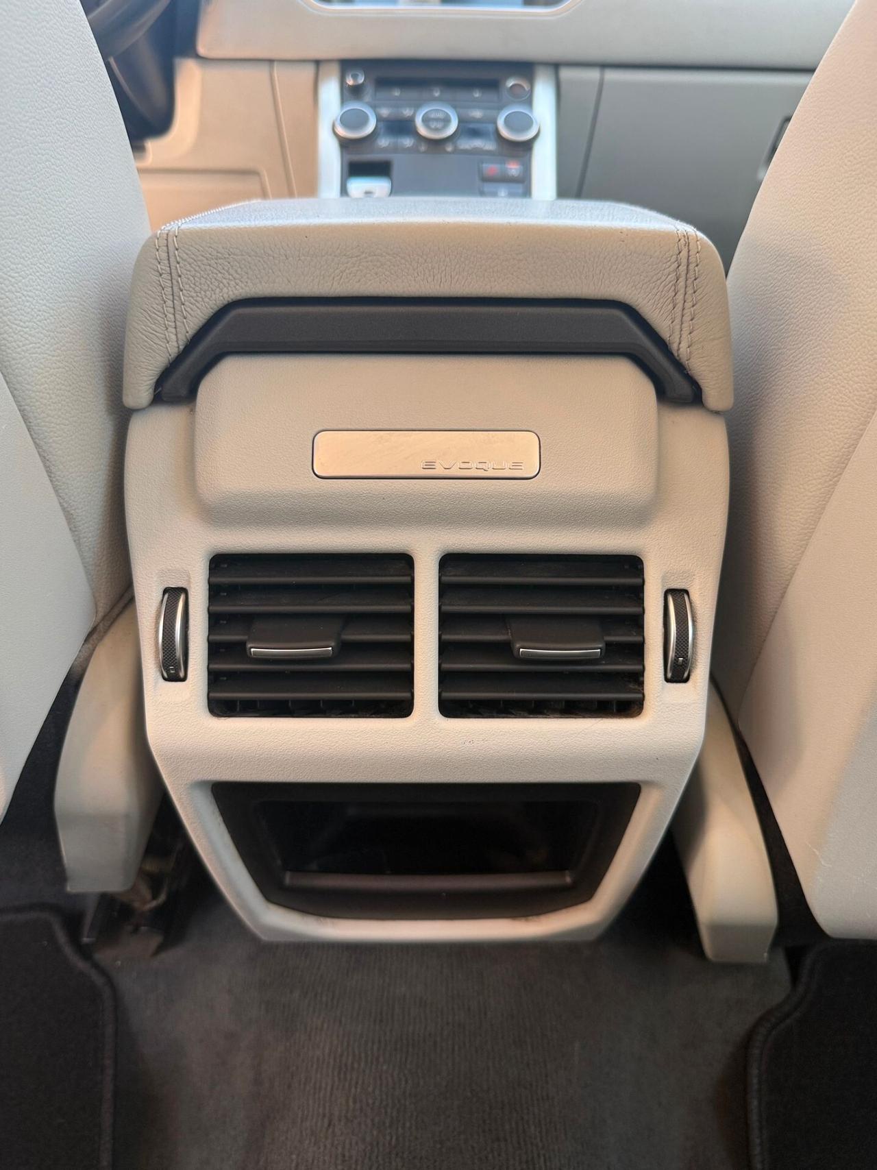 Land Rover Range Evoque 2.2 TD4 150cv Dynamic