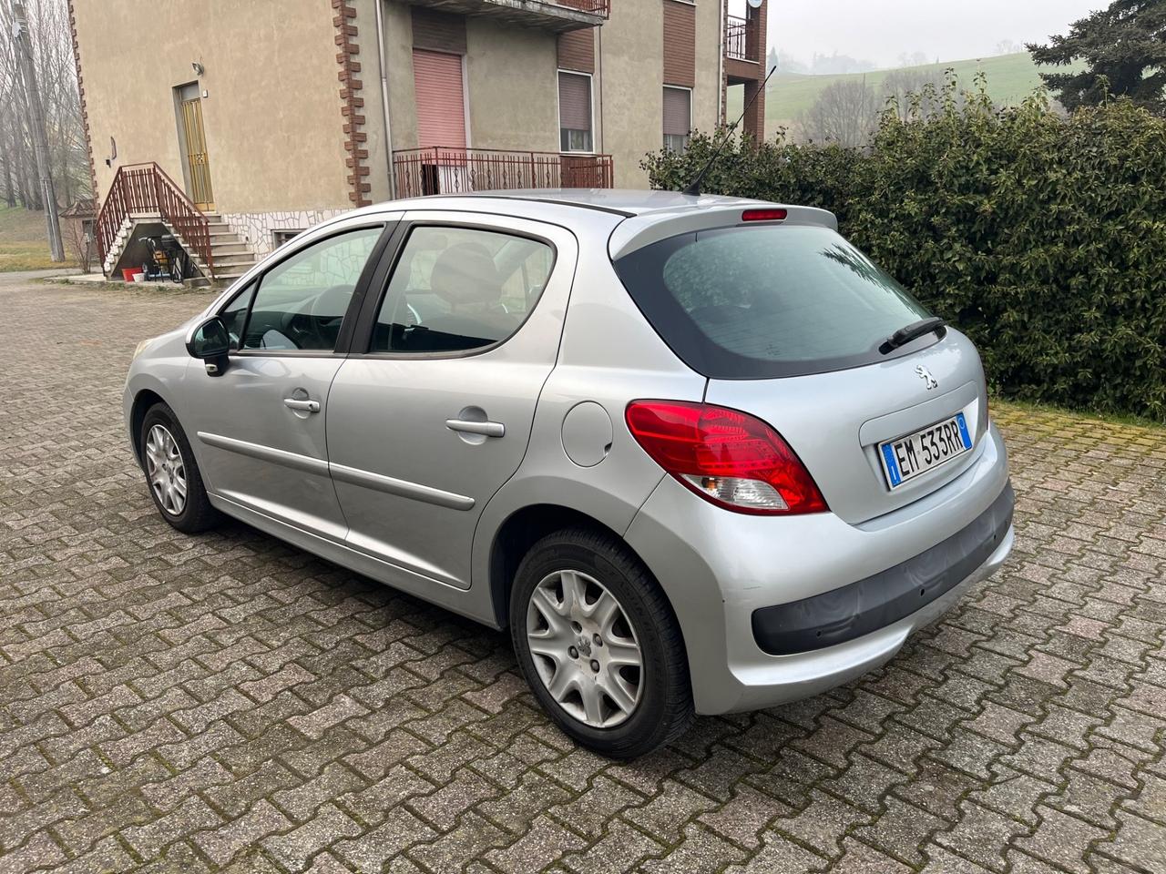 Peugeot 207 1.4 8V 75CV 5p. Energie ECO GPL