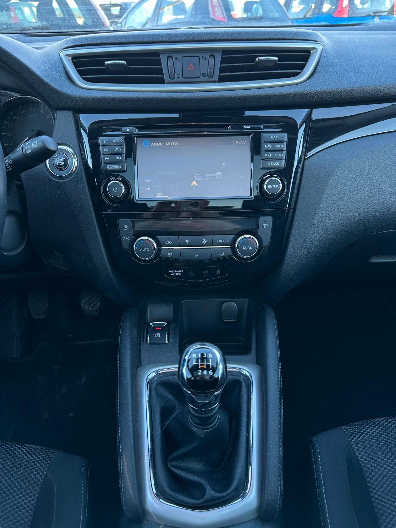 Nissan Qashqai 1.5 dCi Tekna