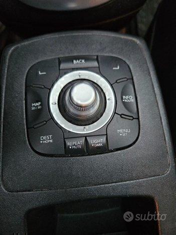 Renault Scenic 7 POSTI VALUTIAMO USATO/SCAMBIO