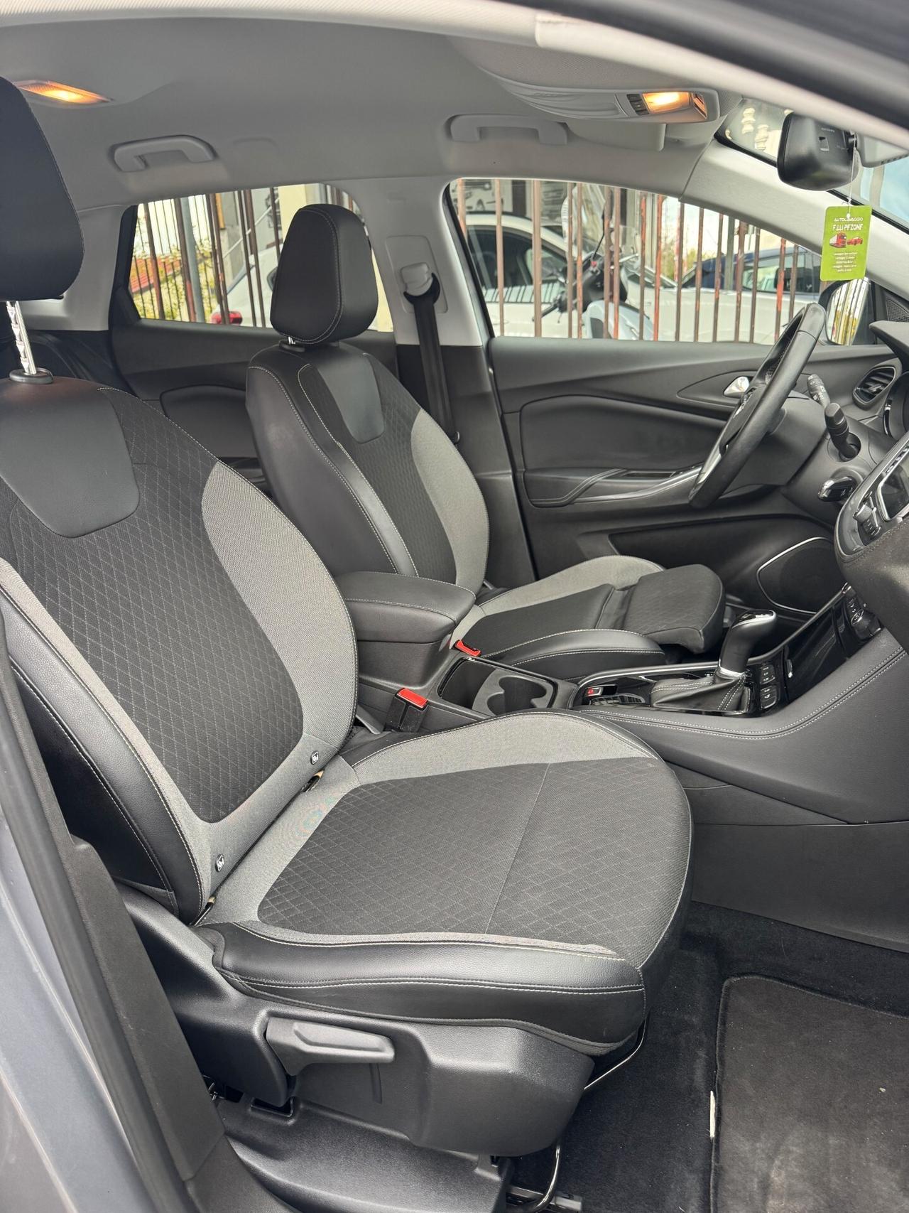 Opel Grandland X 1.5 diesel Ecotec Start&Stop aut. Elegance