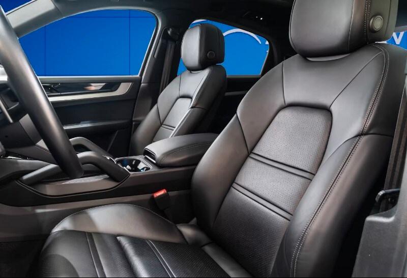 PORSCHE Cayenne Coupé Cayenne Coupé 3.0 V6 E-...