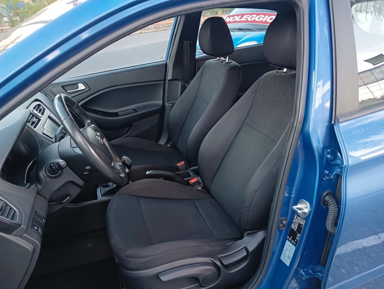 Hyundai i20 1.2B 75 CV 5 porte