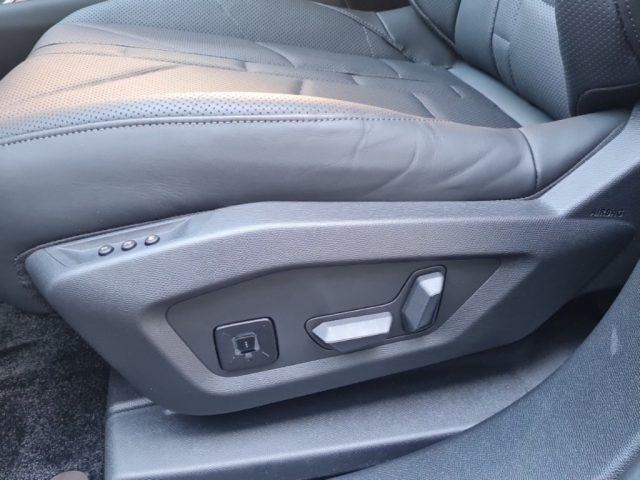 DS AUTOMOBILES N°8 N°8 ÉTOILE 230CV