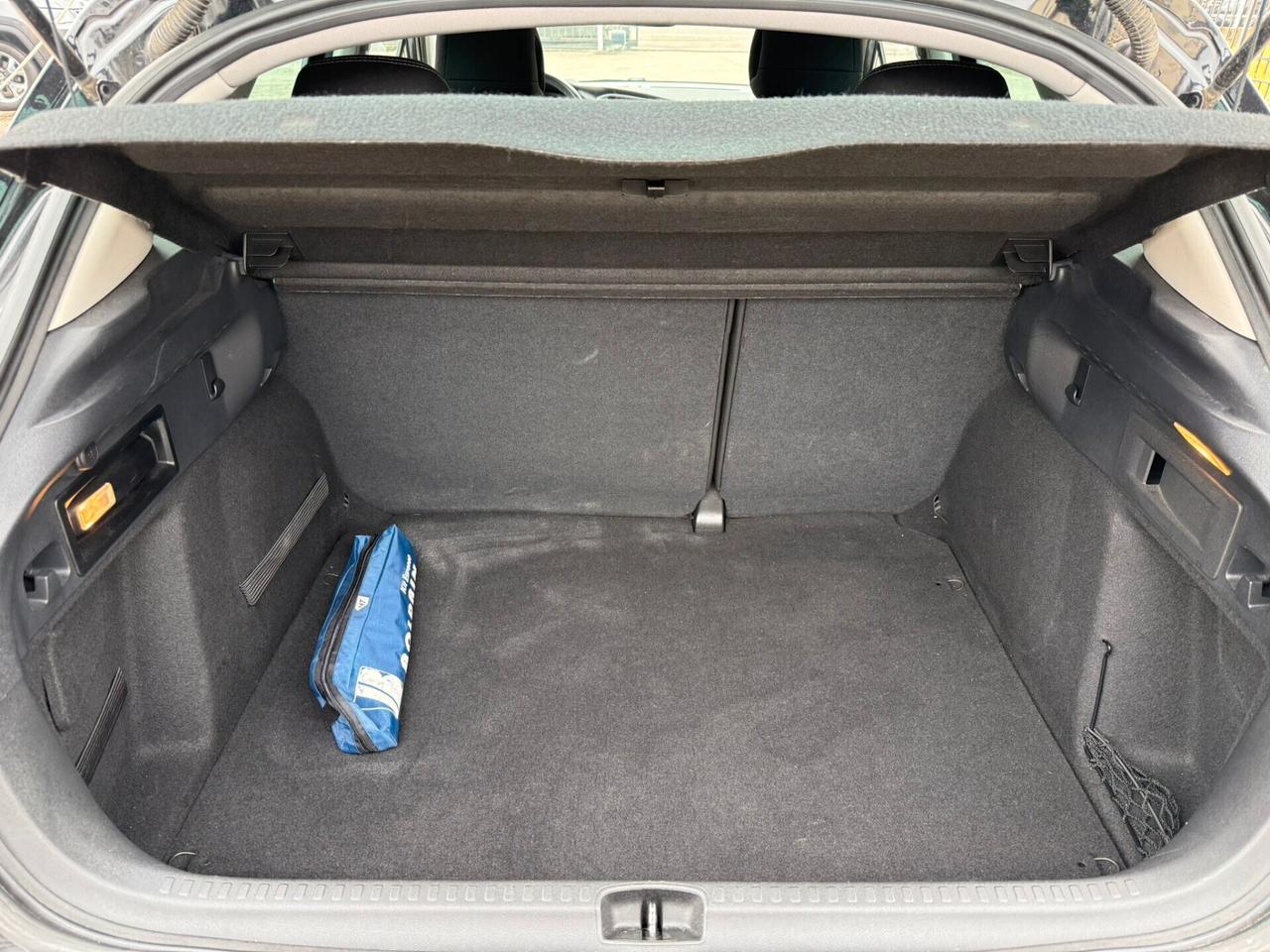 Citroen C4 1.6 vti 120 CV 5P