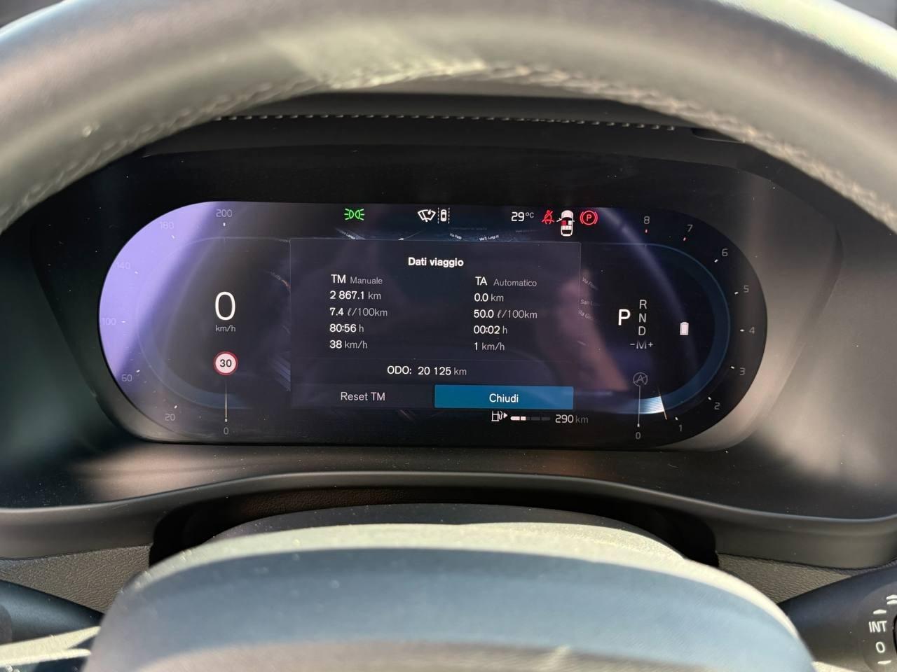 VOLVO XC40 2023 - XC40 2.0 b3 Core auto