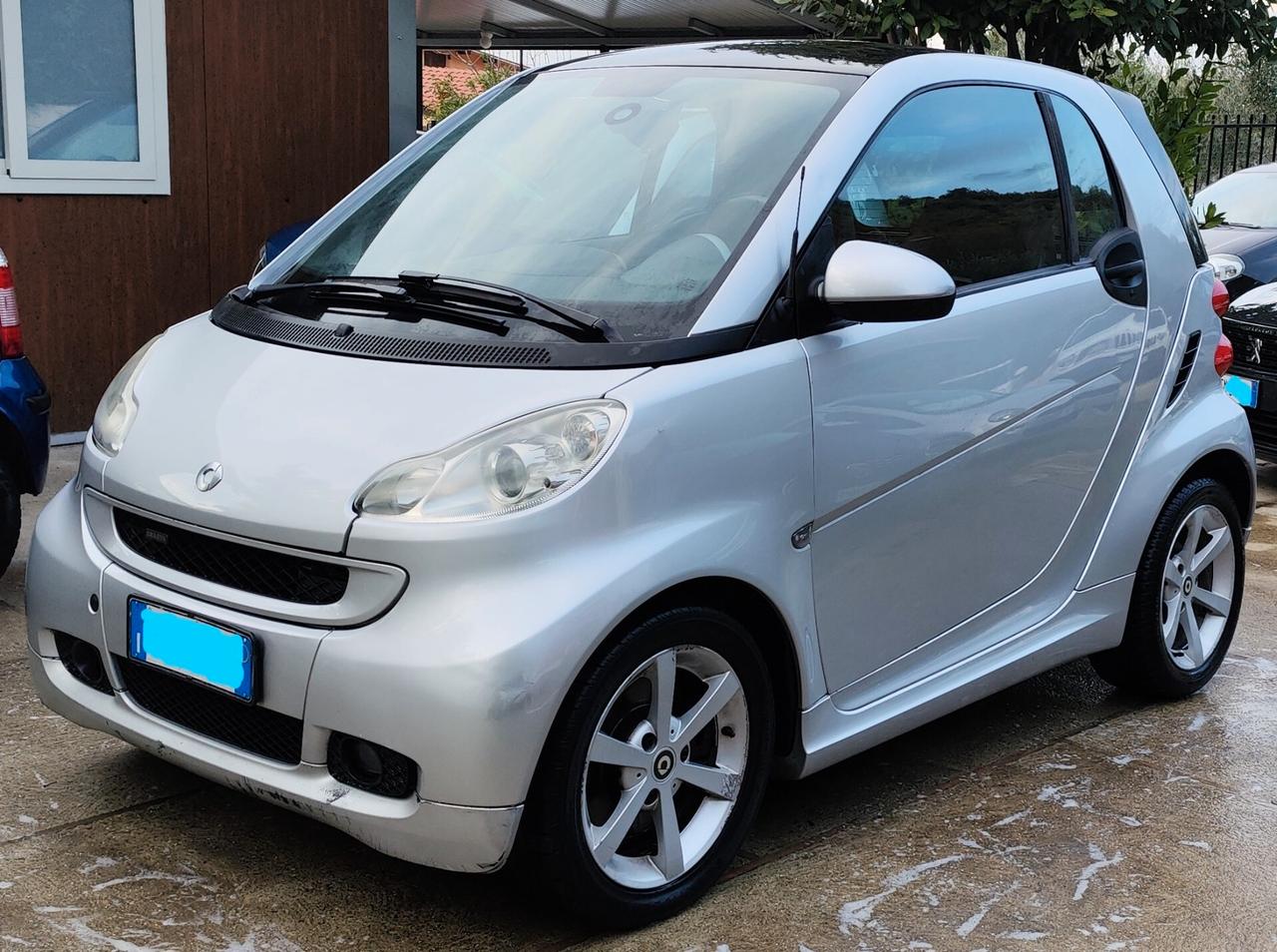 Smart ForTwo 1000 45 kW MHD coupé pure