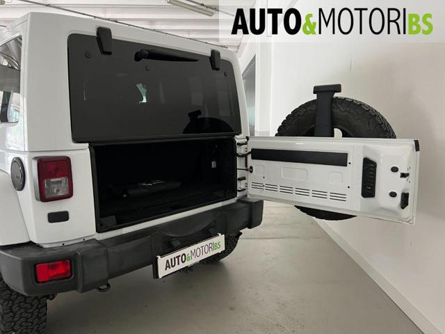 JEEP Wrangler 2.8 CRD DPF Sahara Auto *GANCIO TRAINO*