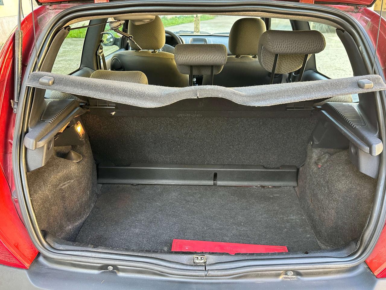 Renault Clio 1.2 cat 3 porte Confort Authentique