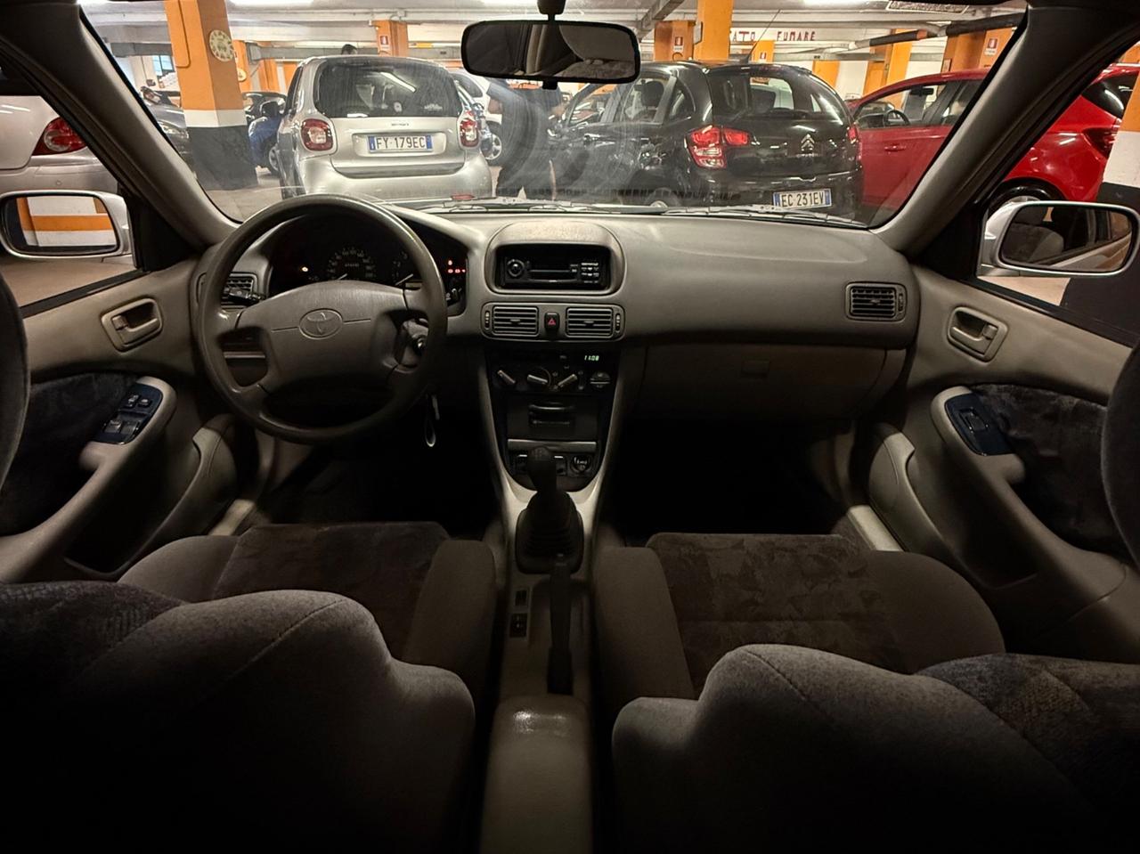 MERAVIGLIOSA TOYOTA COROLLA CON SOLI 72.565 KM