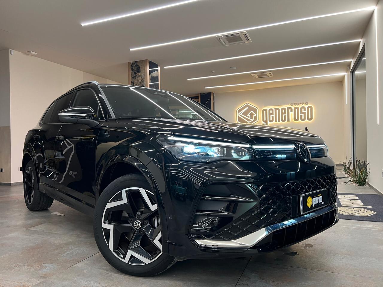 Volkswagen Tiguan 2.0 TDI 150 CV DSG R-Line