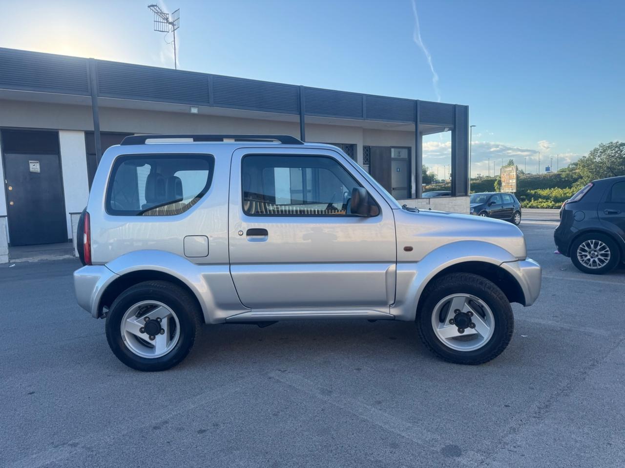 Suzuki Jimny 1.3i 16V cat 4WD con CLIMA AUTOMATICO