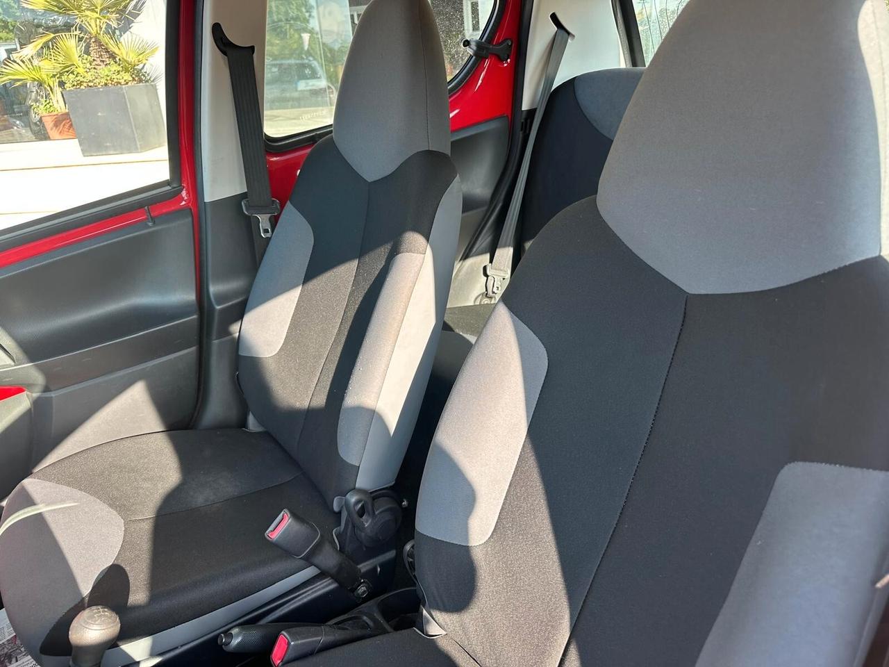 Citroen C1 1.0 5 porte Vanity Fair 10 NEOPATENTATI
