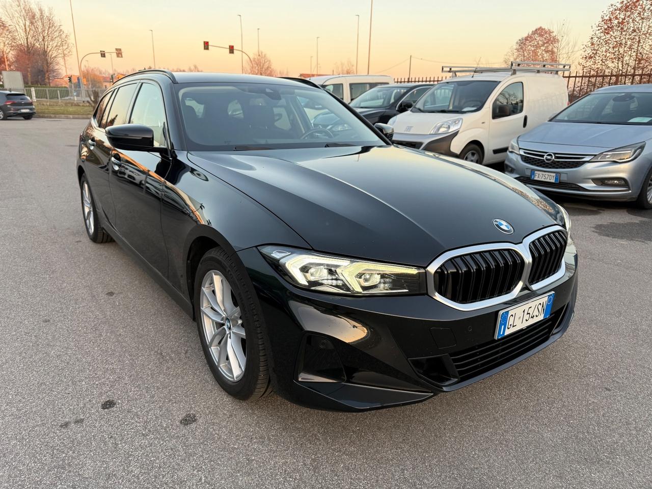 Bmw 318d My23 48V Automatica Touring Advantage 2.0 150CV
