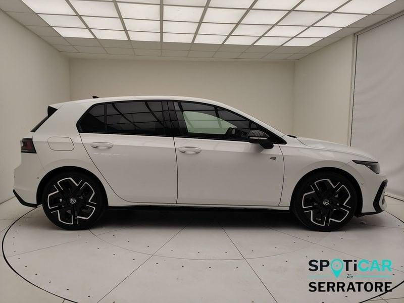 Volkswagen Golf VIII 2024 1.5 etsi R-Line Plus 150cv dsg