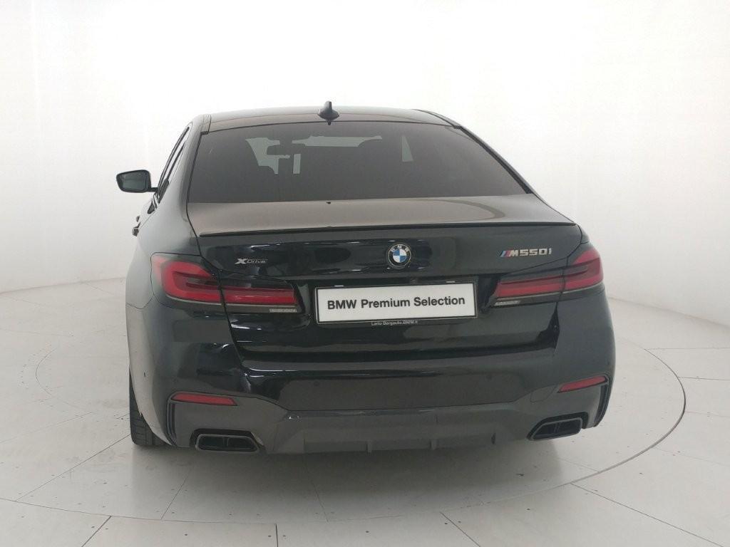 BMW Serie 5 M Berlina 550 i Mild Hybrid 48V xDrive Steptronic