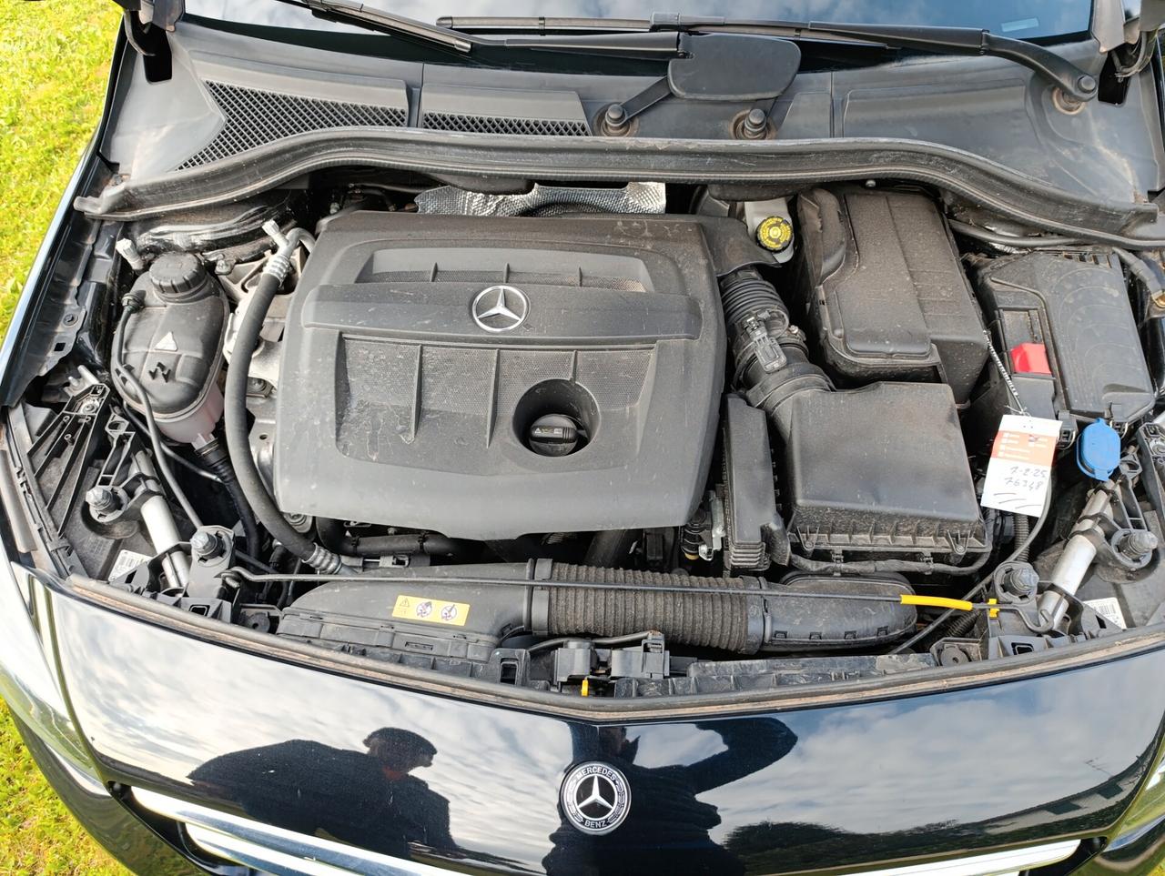 Mercedes-benz B 180 d Automatic #GM