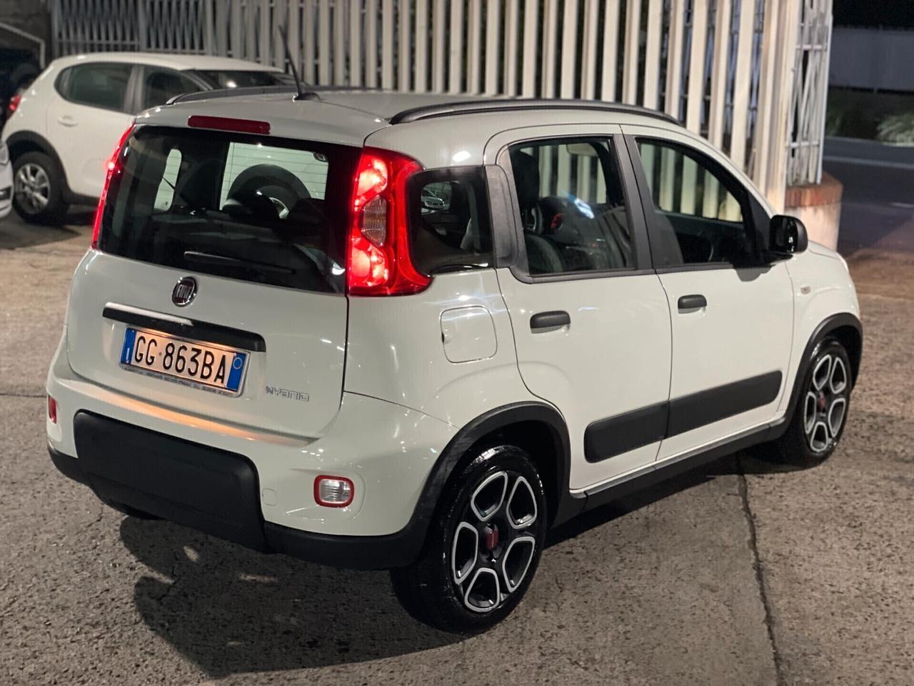 Fiat Panda 1.0 Hybrid City Cross