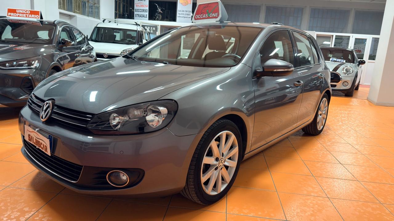 Volkswagen Golf 1.6 TDI 5p. Highline BlueMotion