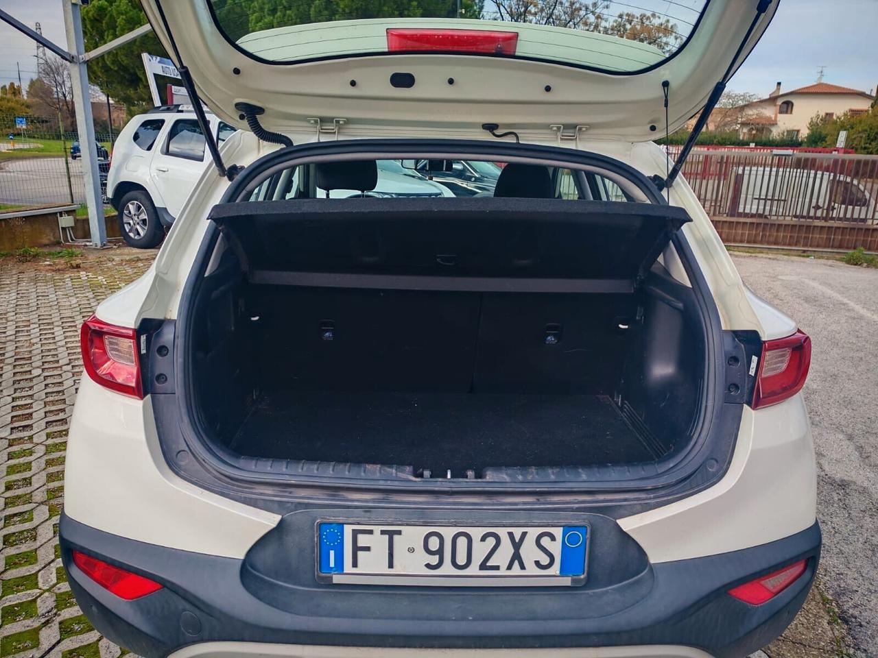 Kia Stonic 1.4 MPI 100 CV Style