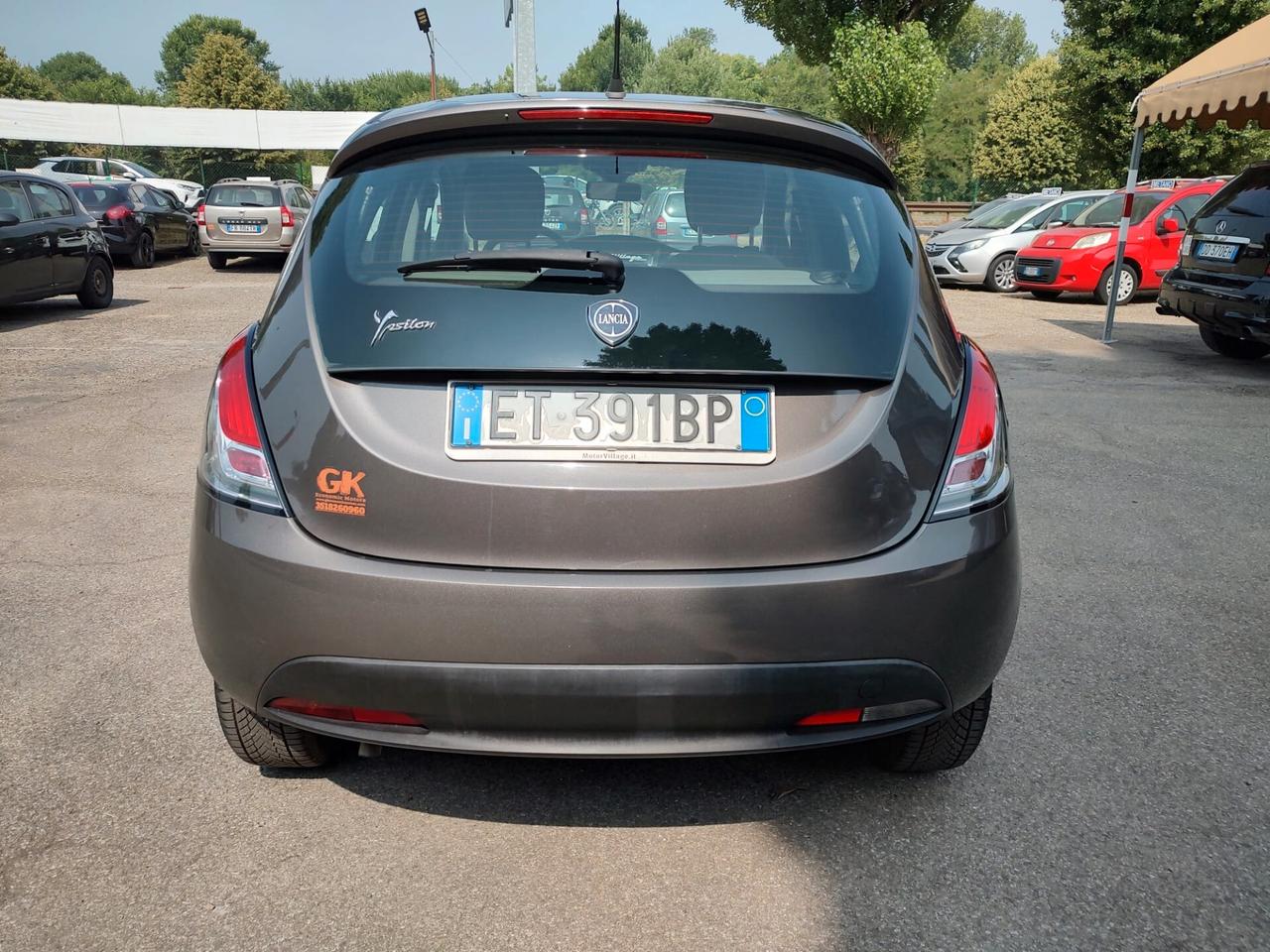 Lancia Ypsilon 1.2 69 CV 5 porte Silver, OK NEOPATENTATI, GARANZIA. L 12 MESI