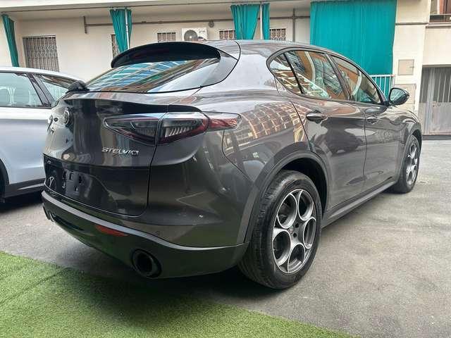 Alfa Romeo Stelvio 2.2d 160cv Sprint Navi+Palette al Vol.+Camera