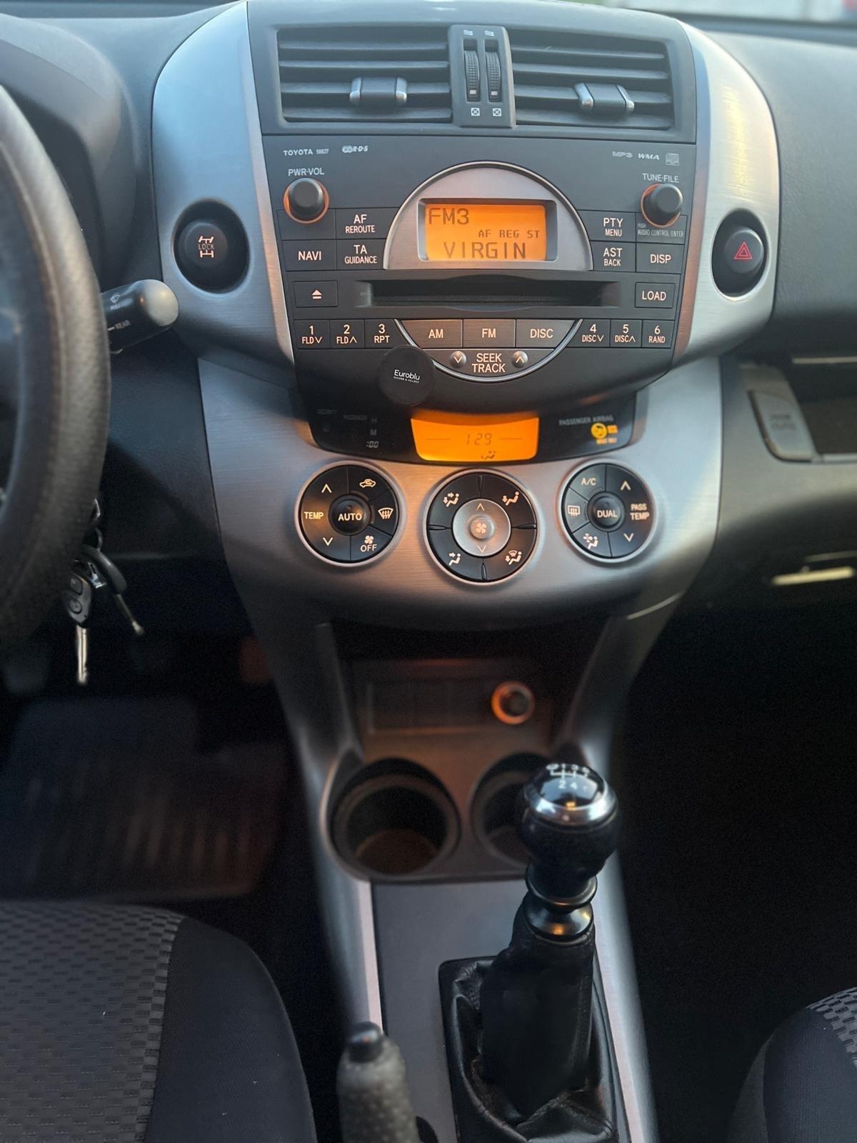 Toyota RAV 4 RAV4 2.2 D-4D 136 CV