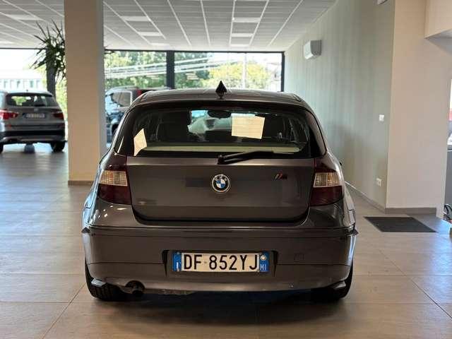 BMW 116 116I Attiva