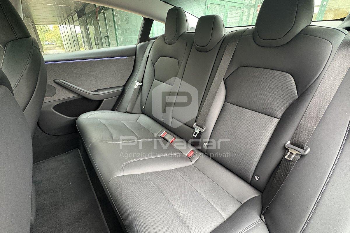 TESLA Model 3 NV35 RWD