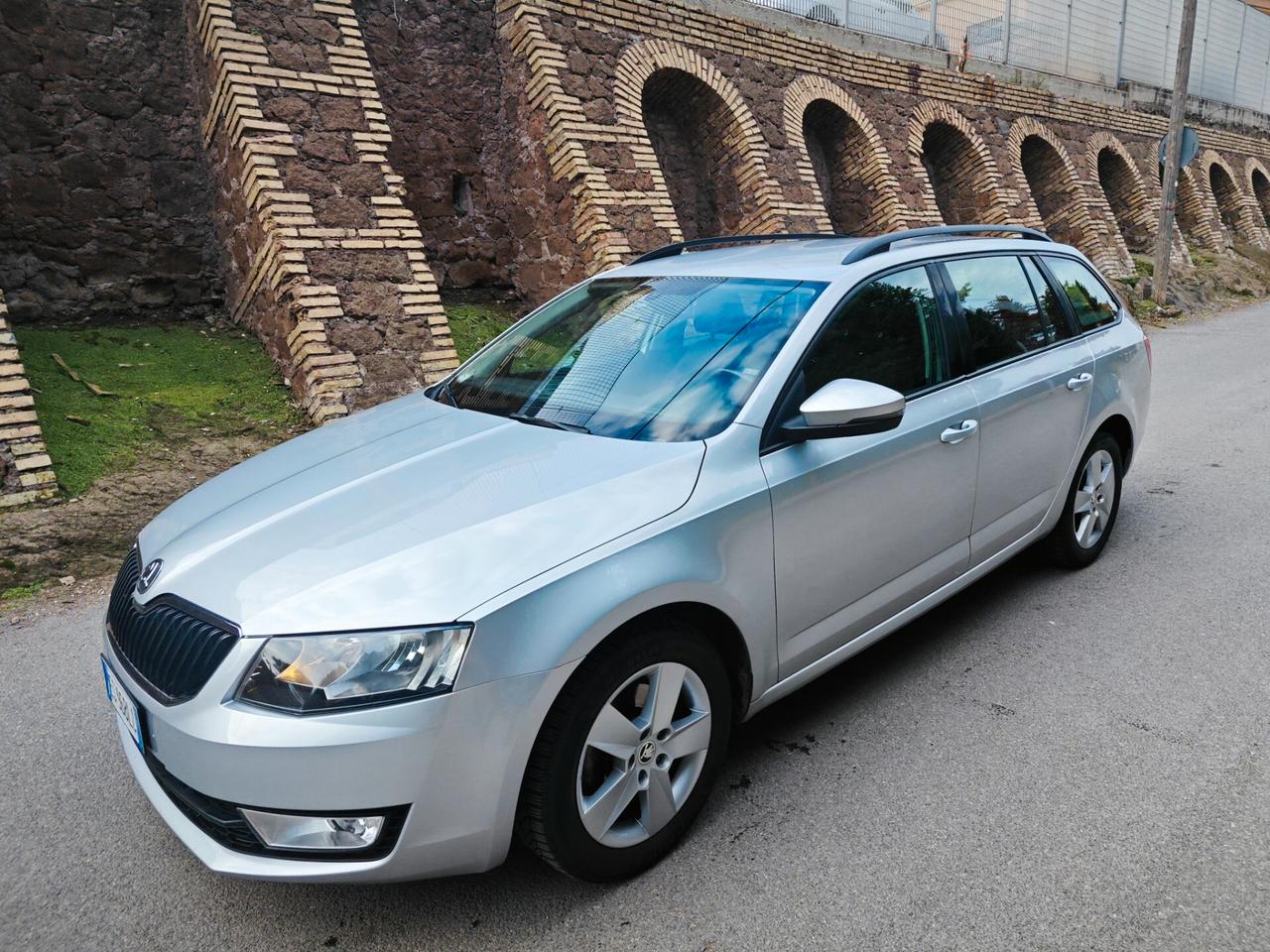 Skoda Octavia 2.0 TDI CR Wagon Elegance