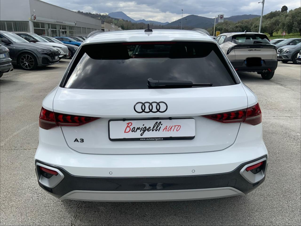 Audi A3 allstreet 35 TDI S tronic Identity Contrast