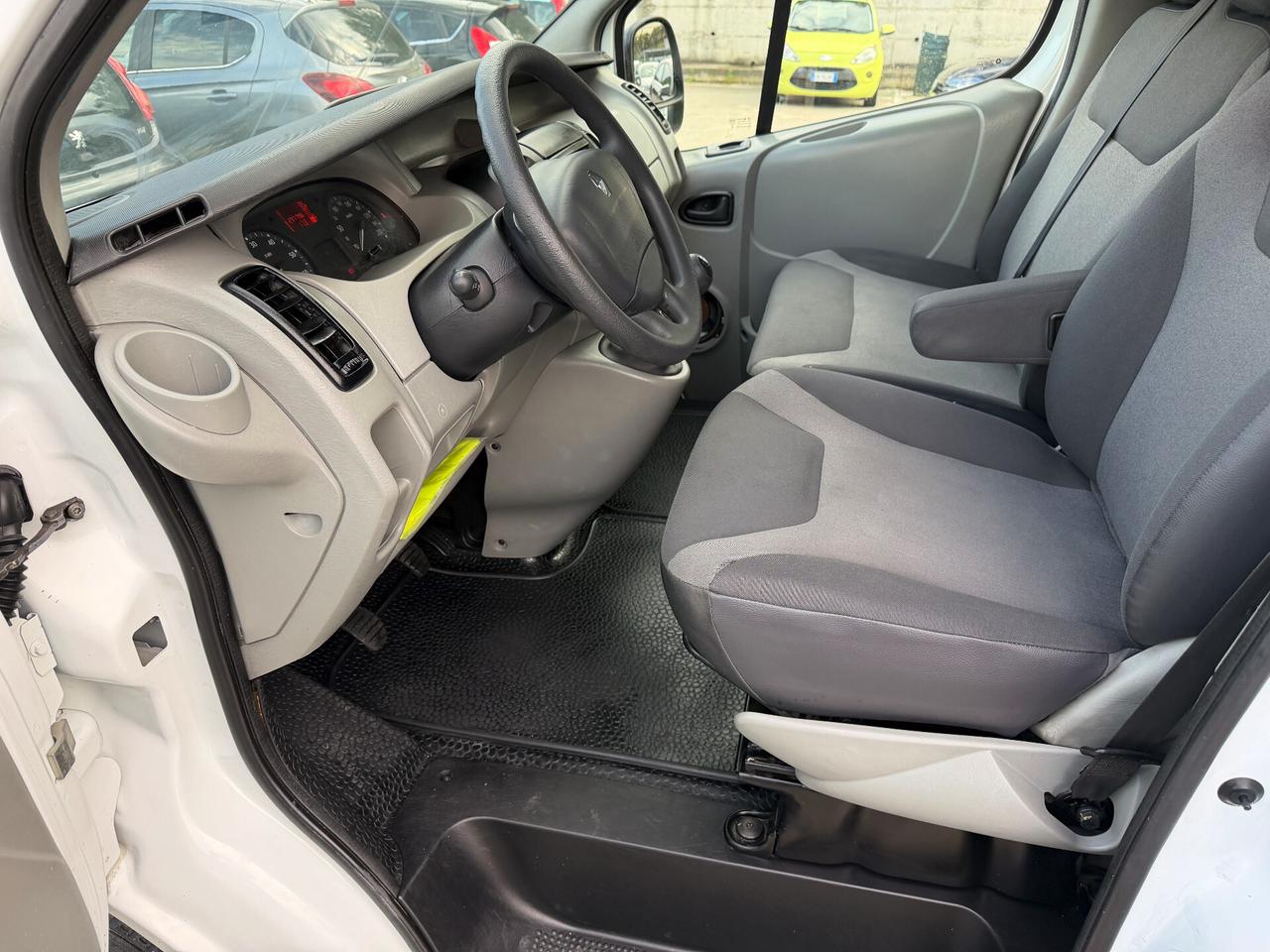 Renault Trafic 2.0 dCi 115CV Furgone