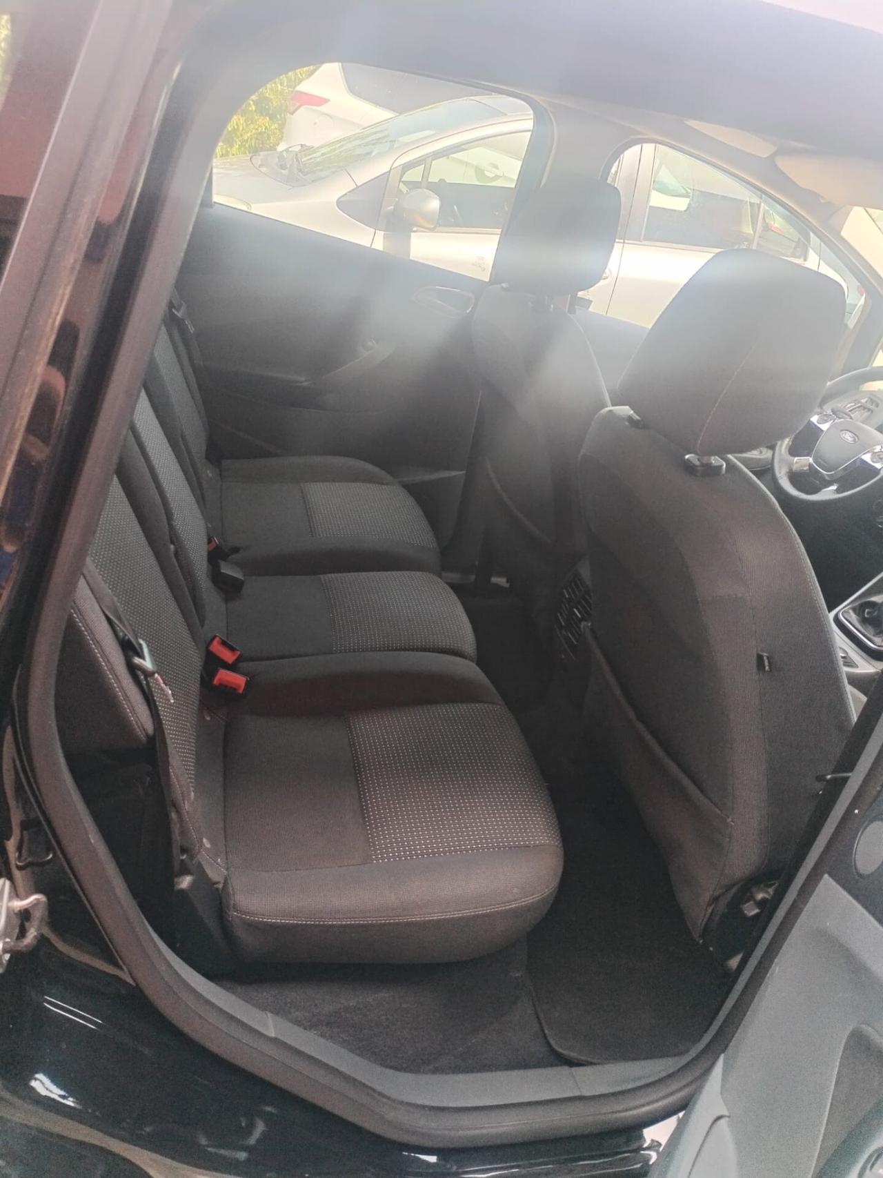 Ford C-Max 1.0 EcoBoost 100CV Titanium