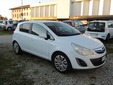 Opel Corsa 1.2 bz 16V 5 p. frizione nuova