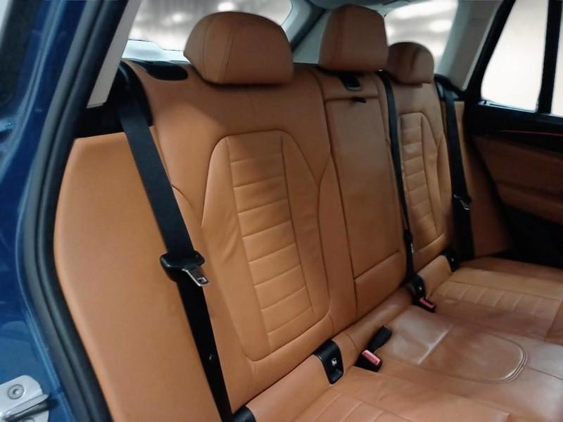 BMW X3 sDrive 18d Luxury Autom.