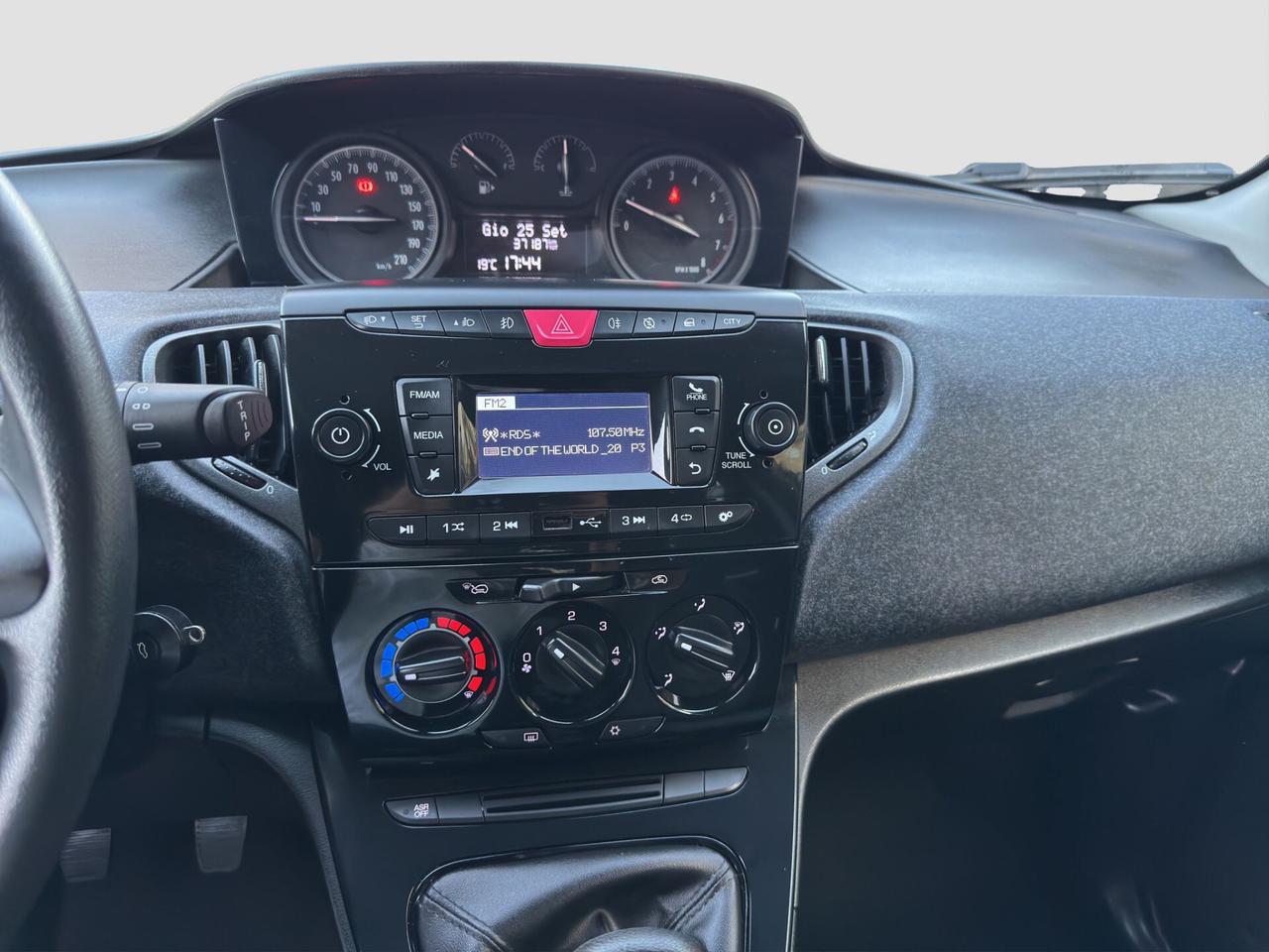 Lancia Ypsilon 1.2 69cv Elefantino Blu 2019