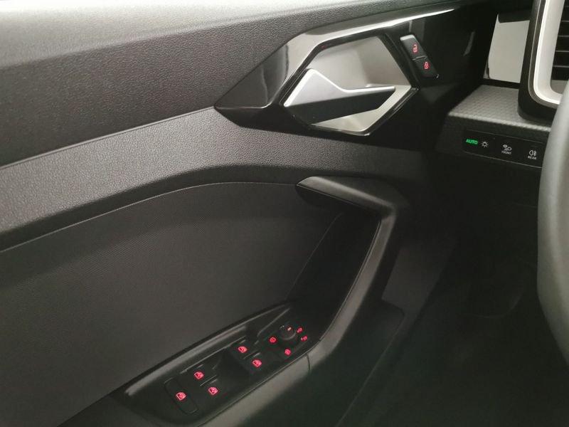 Audi A1 allstreet 30 1.0 tfsi Business 116cv s tronic
