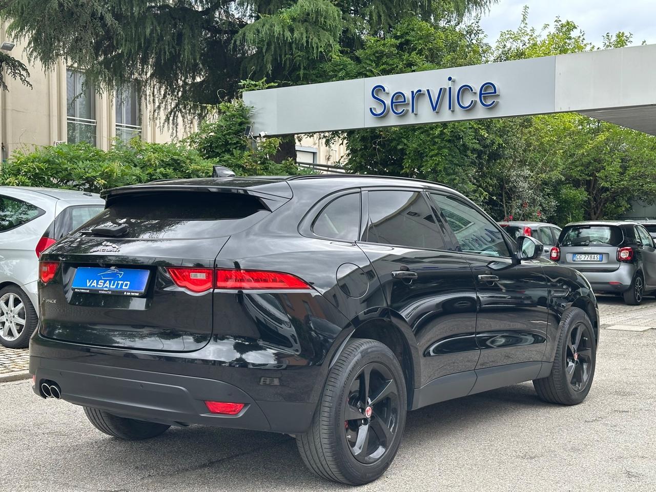 Jaguar F-Pace 2.0 D 180 CV AWD Prestige
