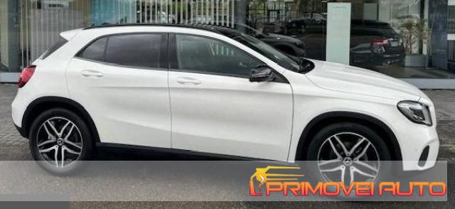 MERCEDES-BENZ GLA 180 Urban