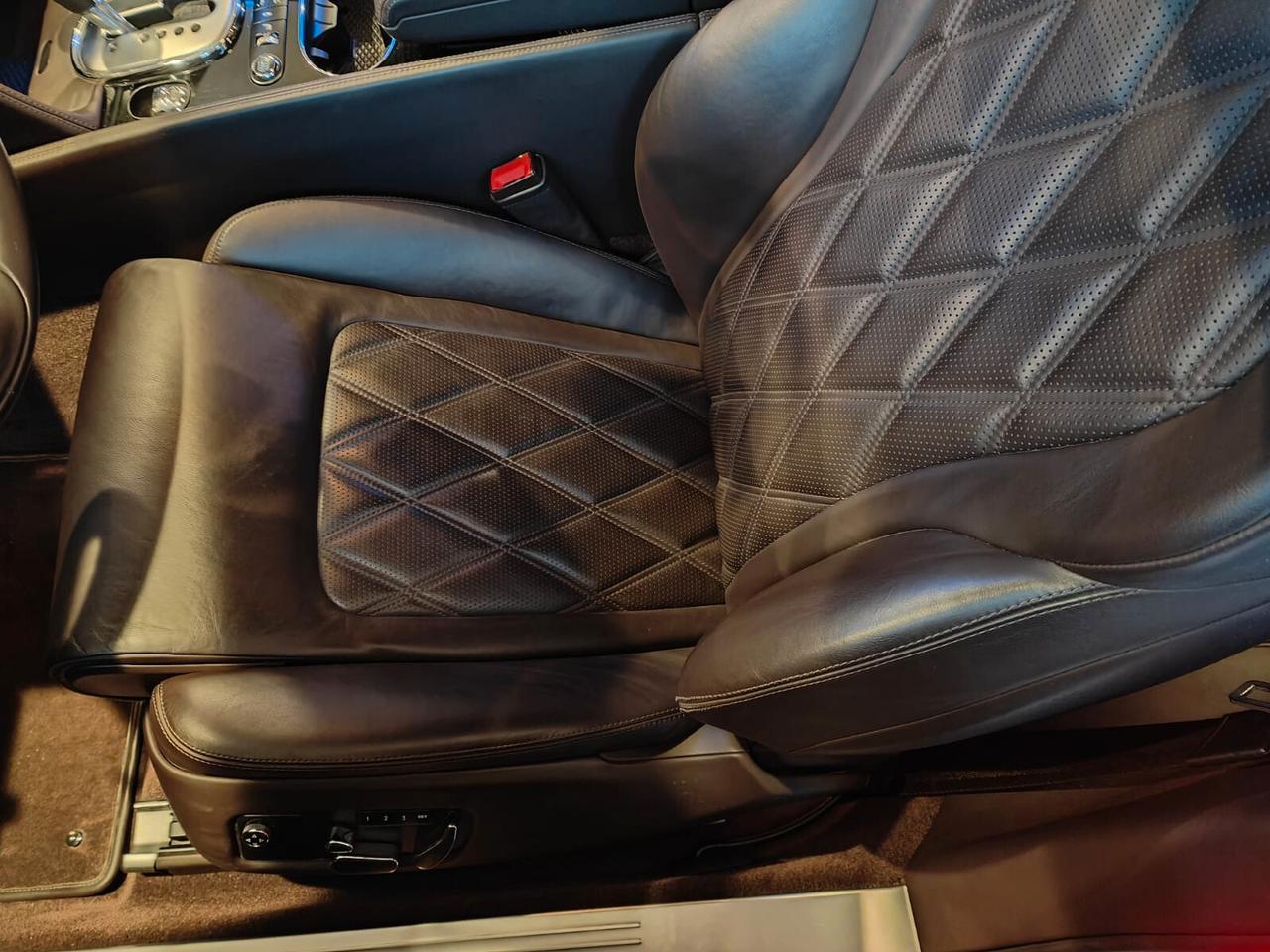 Bentley Continental GT V12